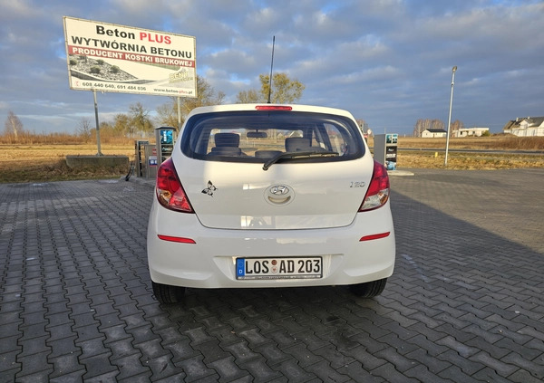 Hyundai i20 cena 25900 przebieg: 140000, rok produkcji 2014 z Lipiany małe 529